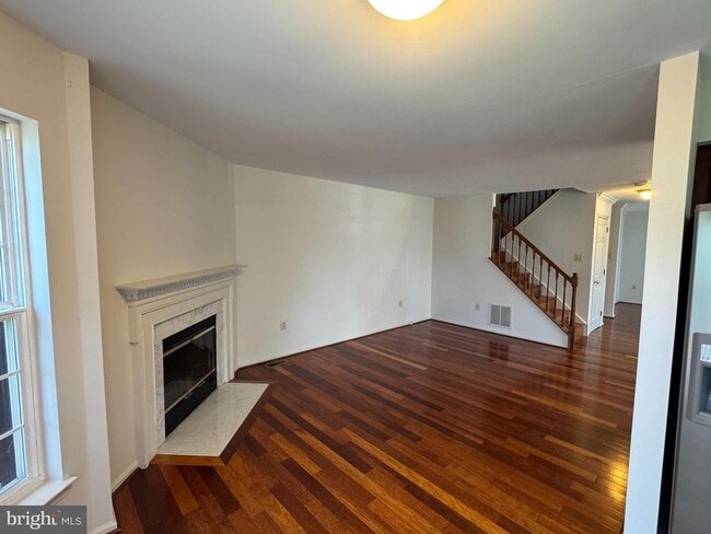 Building Photo - 1041 Greenes Way Cir