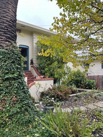 Foto principal - 371 Cerrito Ave