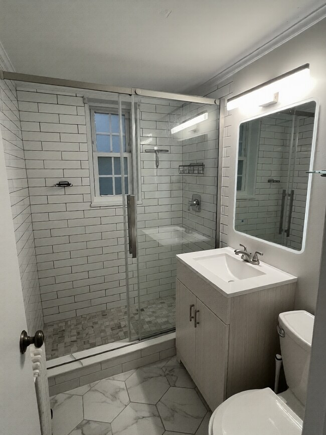 Foto del edificio - 1224 N Meade St