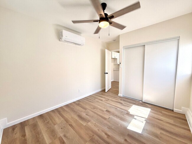 Foto del edificio - For Rent – 2 Bedroom, 1 Bath Apartment in ...