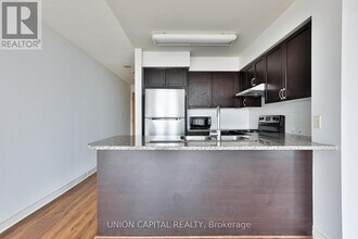 Building Photo - 88 Grangeway Ave