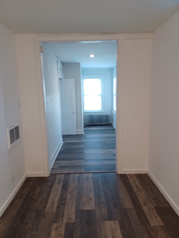 175 S Main St Unit 1, Nazareth, PA 18064 Room for Rent in Nazareth