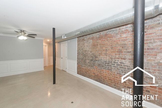 Building Photo - 4117 S Michigan Ave