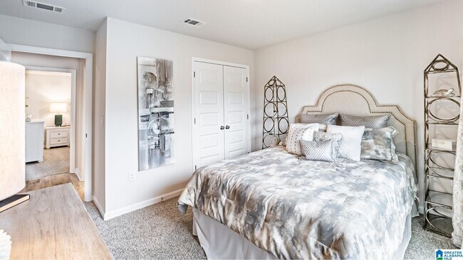 Building Photo - 136 Aberdeen Lp