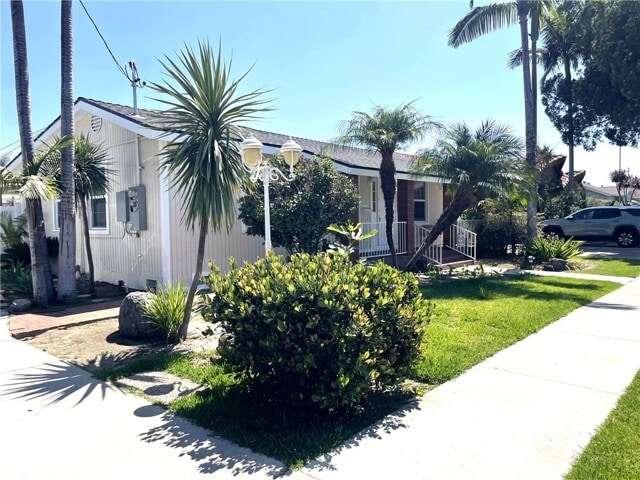 Foto del edificio - 9488 Foster Rd