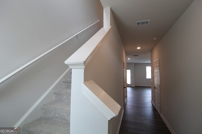 Foto del edificio - 1005 N 2nd Ave NW