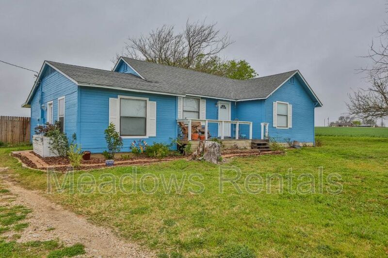 3922 Levi Pkwy, Lorena, TX 76655 House Rental in Lorena, TX