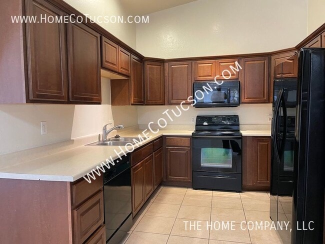 Building Photo - 1961 W. APPLECREEK PLACE- Four bedroom hom...