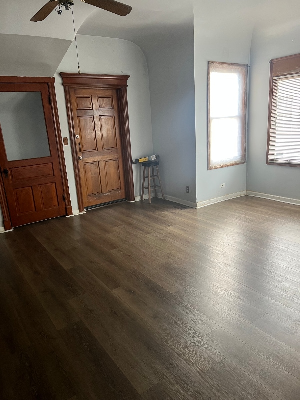 Building Photo - 644 St Charles St