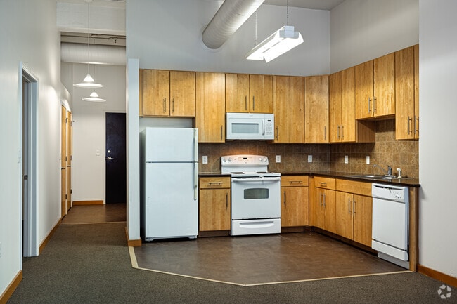 Interior Photo - Grand Boulevard Lofts