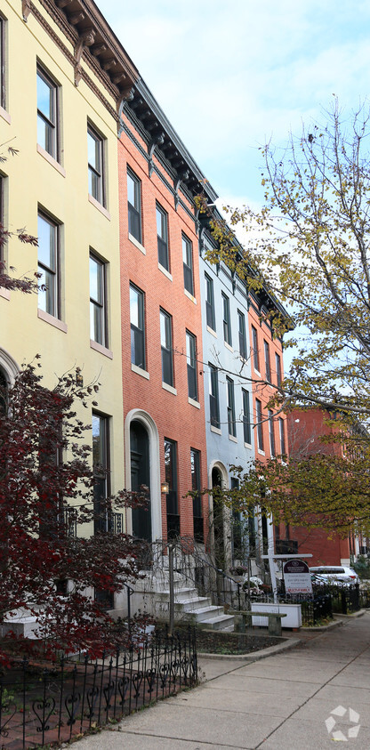 Foto del edificio - 1605 Bolton St