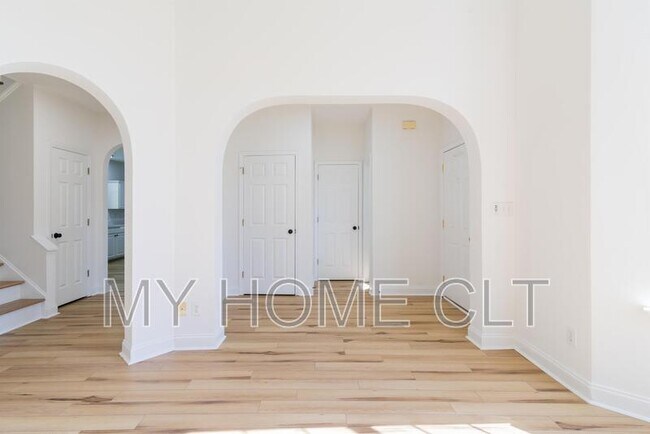 Building Photo - 643 Wilora Landing Rd