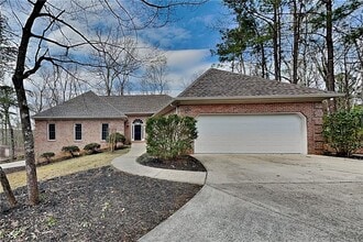 Building Photo - 2272 Camden Dr SW