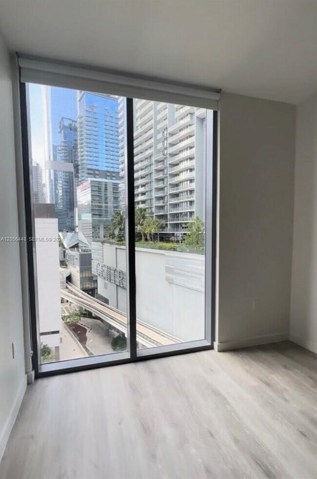 Foto del edificio - 31 SE 6th St
