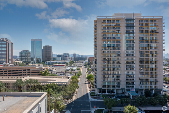 Building Photo - Executive Towers Condominiums