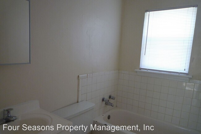 Foto del edificio - 2 br, 1 bath House - 2414 Wilson Avenue
