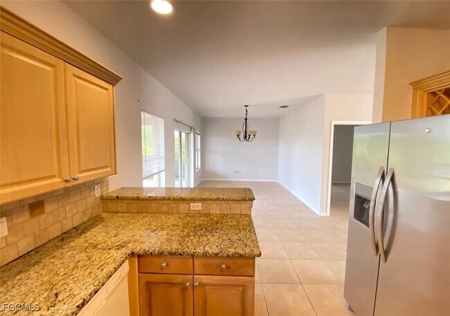 Foto del edificio - 428 Chamonix Ave S