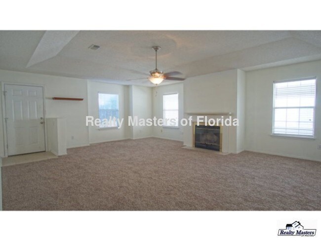 Building Photo - 142 Mirabelle Cir