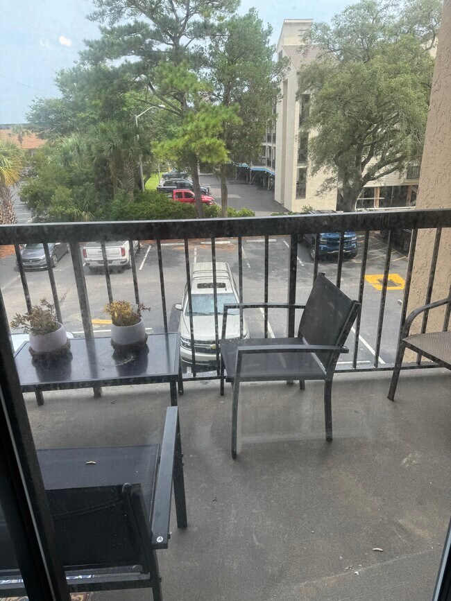 Foto del edificio - 210 75th Ave N