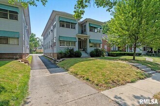 Building Photo - 860 Loraine Ave