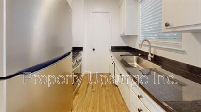 Building Photo - 2045 Shasta St