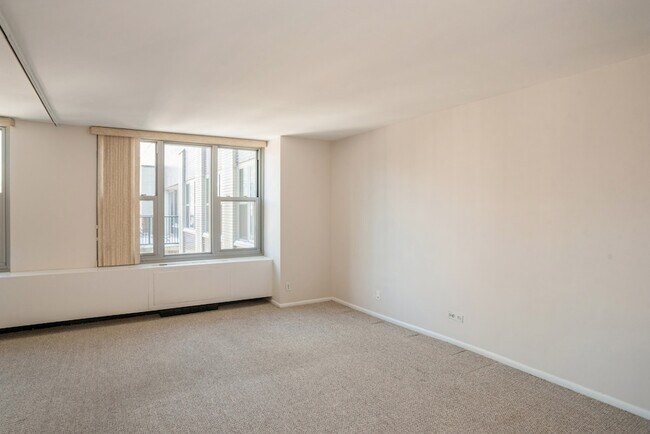 Foto del edificio - 400 E Randolph St