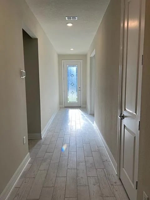 Foto del edificio - 2132 Live Oak Lake Rd