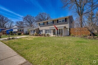 Building Photo - 8404 Wagon Wheel Rd