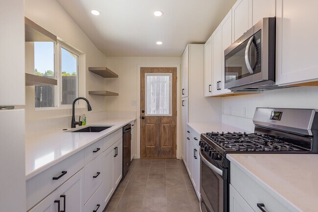Foto del edificio - Move-In Ready Rancher