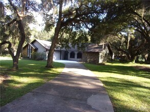 Building Photo - 9454 W Caravan Path