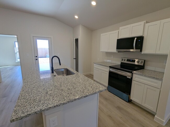 Foto del edificio - 2008 Cottonwood Ave