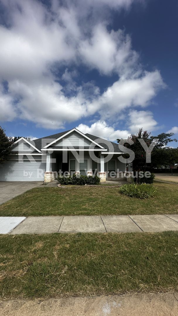 Building Photo - 1500 Dun Loggin Dr