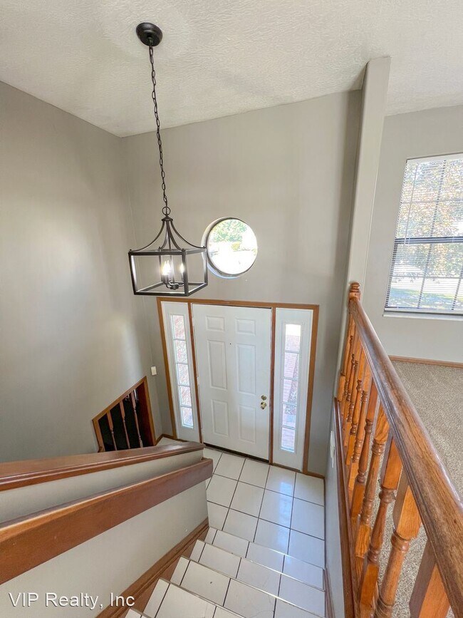 Building Photo - 4 br, 2.5 bath House - 369 Old Ranch Court