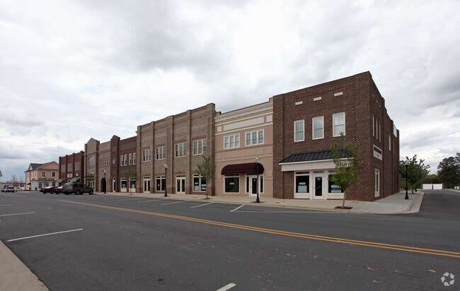 Building Photo - The Commons at City Center