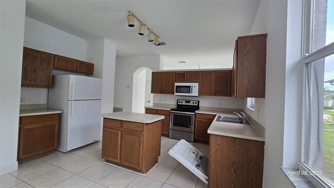 Building Photo - 1808 Turquoise Ct