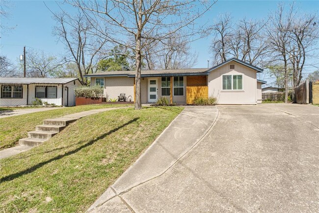Building Photo - 6414 Kenilworth Dr