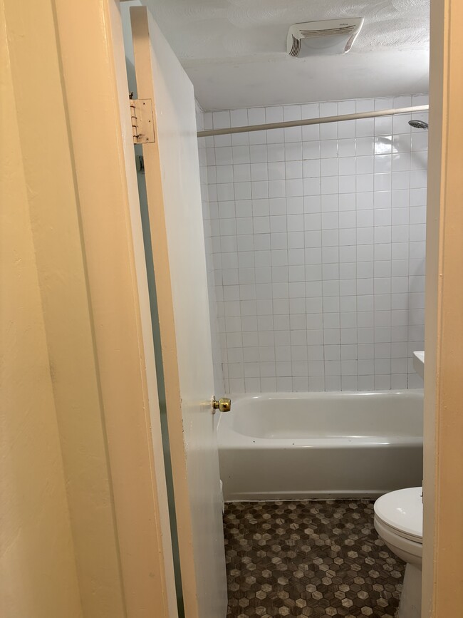 Photo - 103 Essex St House