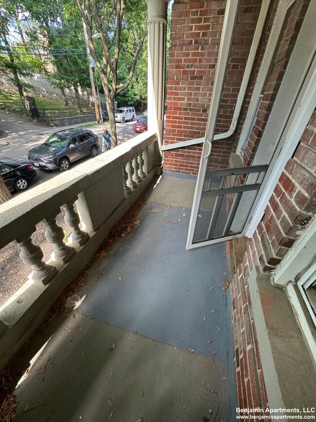 Building Photo - 4 Egremont Rd