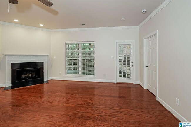 Foto del edificio - 7260 Cahawba Ln