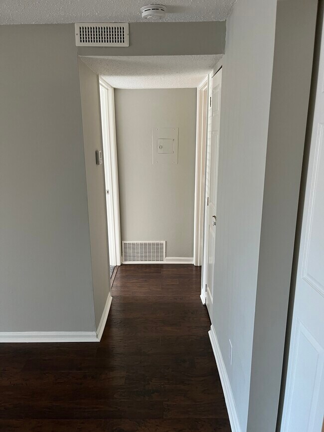 Foto del edificio - 5770 Westphalia Ln