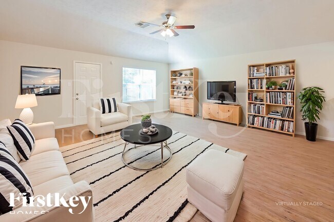 Foto del edificio - 2506 Fox Water Dr