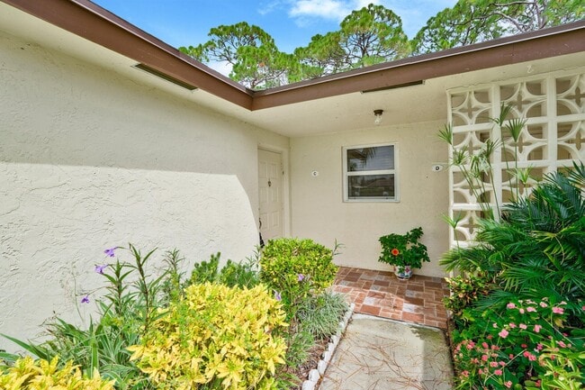Building Photo - 13960 Nesting Way