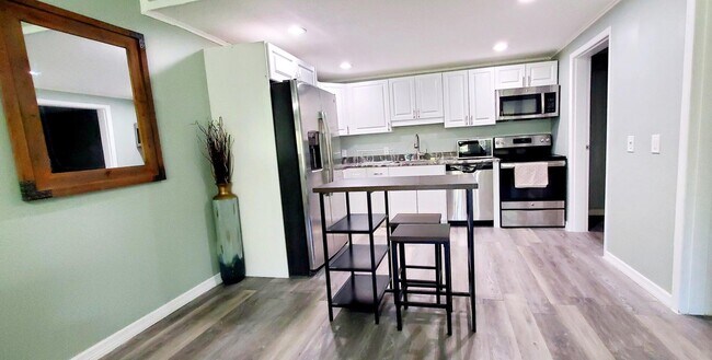 Foto del edificio - 530 7th Pl