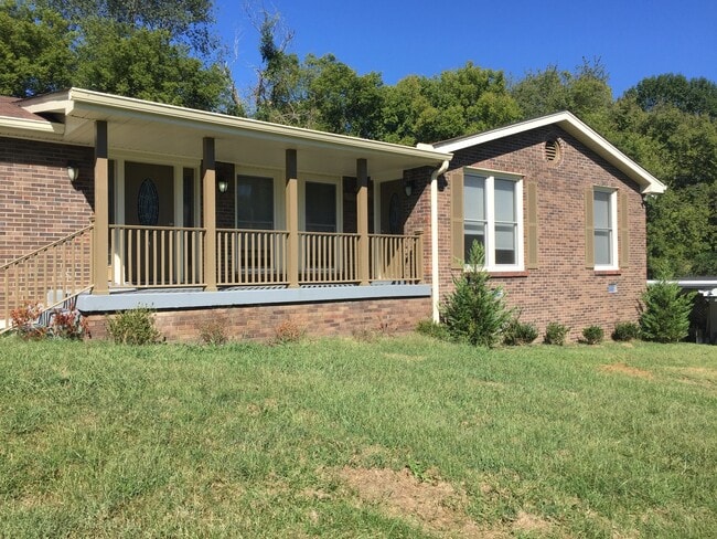 Immaculate duplex in Bellevue - Immaculate duplex in Bellevue House