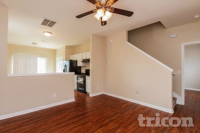 Foto del edificio - 1309 Peach Park Ln