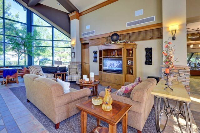 Building Photo - 1705 Las Colinas Rd