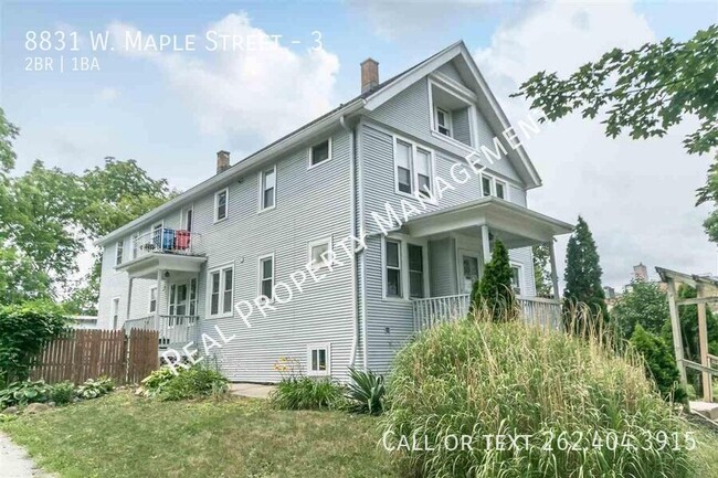 Building Photo - Multi-Family 2 Bedroom Upper Unit near Dow...