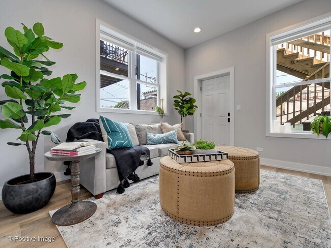 Building Photo - 2224 W Ohio St