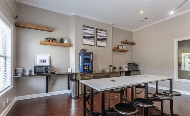 Foto del edificio - 2 bedroom in Webster TX 77598