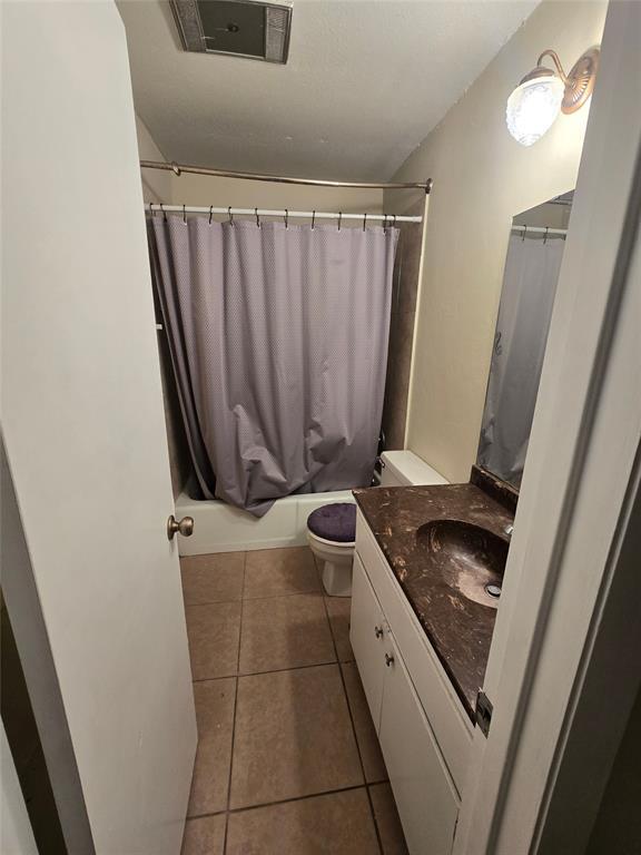 Foto del edificio - 1221 Hopkins St